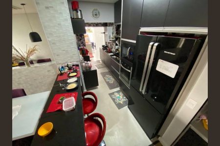 Apartamento à venda com 237m², 4 quartos e 2 vagas Apartamento à venda com 237m², 4 quartos e 2 vagasFoto 08