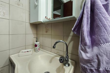 Casa à venda com 130m², 3 quartos e 2 vagasBanheiro