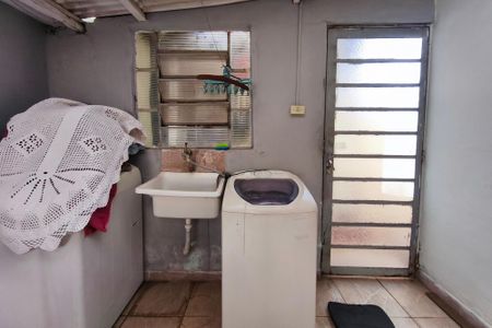 Casa à venda com 130m², 3 quartos e 2 vagasÁrea de Serviço