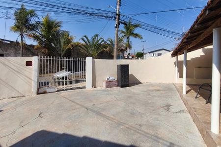 Casa à venda com 130m², 3 quartos e 2 vagasQuintal 