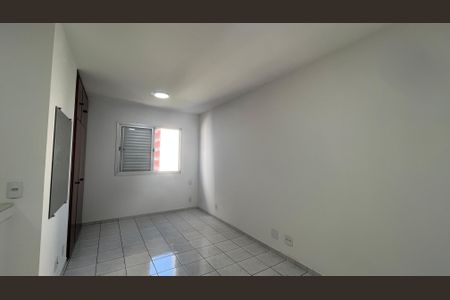Sala/Quarto de apartamento para alugar com 1 quarto, 58m² em Centro, Campinas