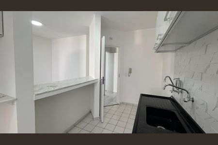 Cozinha de apartamento para alugar com 1 quarto, 58m² em Centro, Campinas