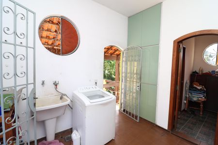 Casa para alugar com 500m², 5 quartos e 5 vagasÁrea de Serviço