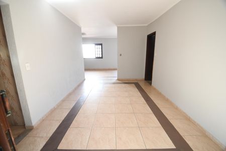 Casa à venda com 280m², 3 quartos e 6 vagasSala 2