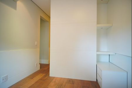 Apartamento à venda com 80m², 2 quartos e 1 vagaSuíte