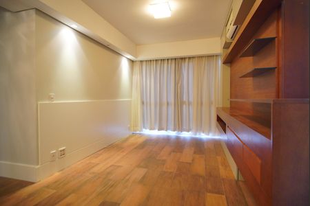 Apartamento à venda com 80m², 2 quartos e 1 vagaSala