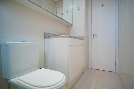 Apartamento à venda com 80m², 2 quartos e 1 vagaBanheiro da Suíte