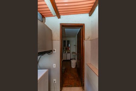 Casa à venda com 287m², 4 quartos e 3 vagas Casa à venda com 287m², 4 quartos e 3 vagasQuarto de Serviço