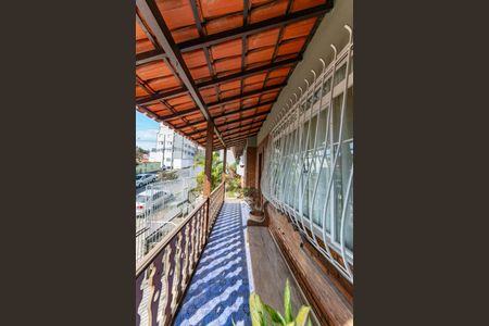 Casa à venda com 287m², 4 quartos e 3 vagas Casa à venda com 287m², 4 quartos e 3 vagasVaranda da Sala 1