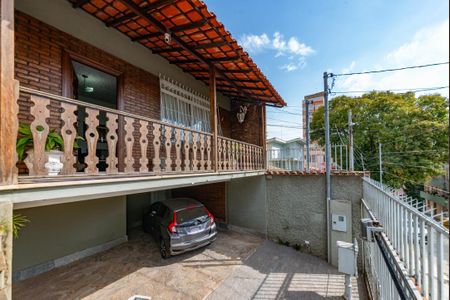 Casa à venda com 287m², 4 quartos e 3 vagas Casa à venda com 287m², 4 quartos e 3 vagasGaragem