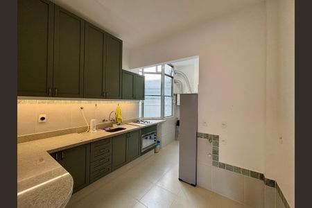 Apartamento à venda com 70m², 2 quartos e sem vagaCozinha/área de serviço
