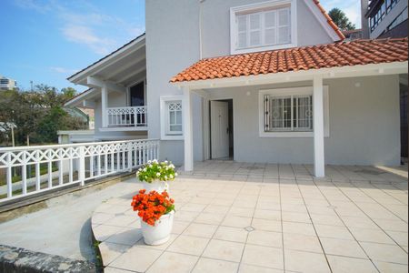 Casa à venda com 1216m², 5 quartos e 12 vagasSuíte 1 - Varanda