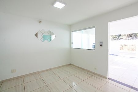 Casa para alugar com 282m², 5 quartos e 2 vagasSala 1
