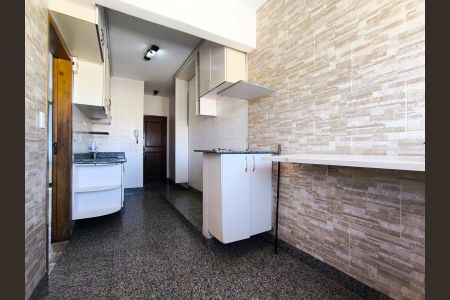 Apartamento à venda com 70m², 2 quartos e 1 vagaCozinha