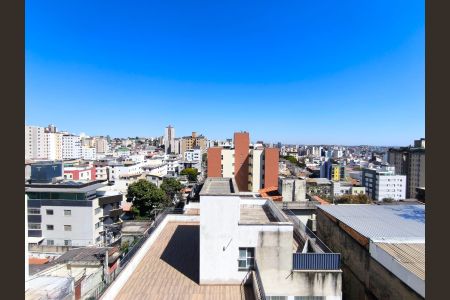 Apartamento à venda com 70m², 2 quartos e 1 vagaVista