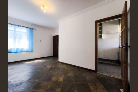 Sala de apartamento à venda com 2 quartos, 70m² em Sagrada Família, Belo Horizonte