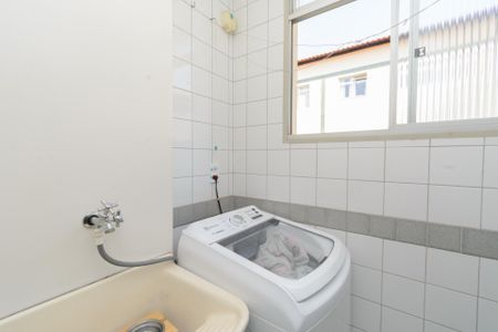 Apartamento à venda com 60m², 3 quartos e 1 vaga Apartamento à venda com 60m², 3 quartos e 1 vagaÁrea de Serviço