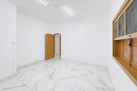 Casa para alugar com 170m², 3 quartos e 5 vagas Casa para alugar com 170m², 3 quartos e 5 vagasQuarto 2