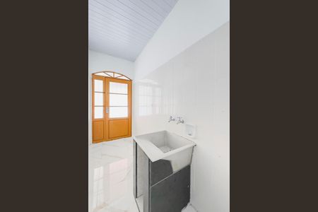 Casa para alugar com 170m², 3 quartos e 5 vagas Casa para alugar com 170m², 3 quartos e 5 vagasCozinha e Área de Serviço