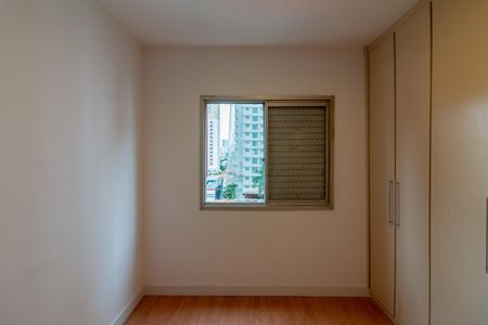 Apartamento à venda com 95m², 3 quartos e 2 vagasQuarto 2
