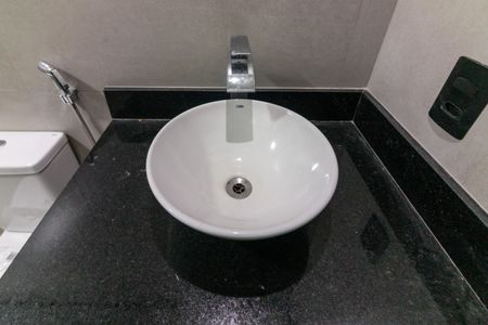 Apartamento à venda com 95m², 3 quartos e 2 vagasBanheiro