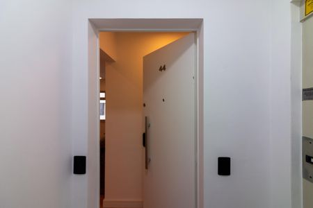 Apartamento à venda com 95m², 3 quartos e 2 vagasHall de entrada privativo