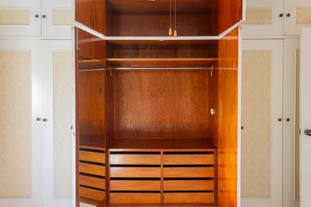 Apartamento à venda com 182m², 3 quartos e 2 vagasCloset 