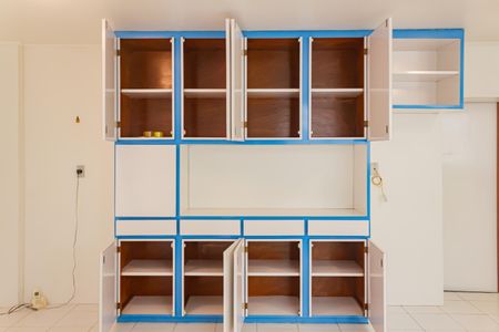 Apartamento à venda com 182m², 3 quartos e 2 vagasCozinha - Armários