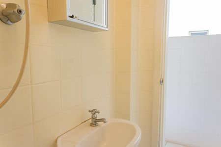 Apartamento à venda com 182m², 3 quartos e 2 vagasBanheiro de serviço