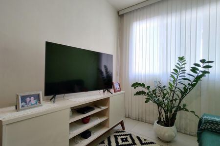 Apartamento à venda com 52m², 2 quartos e 1 vagaSala