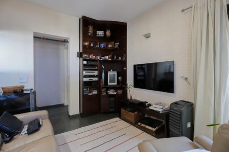 Apartamento à venda com 174m², 3 quartos e 2 vagasSala de TV