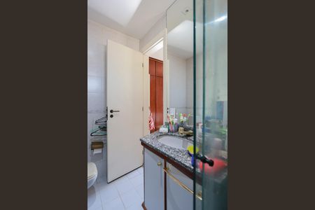 Apartamento à venda com 174m², 3 quartos e 2 vagasBanheiro da Suíte 22