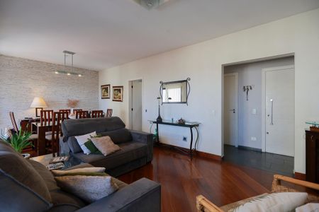 Apartamento à venda com 174m², 3 quartos e 2 vagasSala de estar