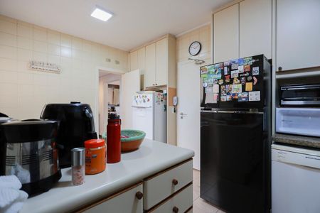 Apartamento à venda com 174m², 3 quartos e 2 vagasCozinha