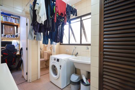 Apartamento à venda com 174m², 3 quartos e 2 vagasÁrea de serviço