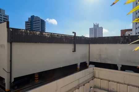 Apartamento à venda com 174m², 3 quartos e 2 vagasVista da sacada da suíte 1