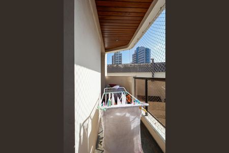 Apartamento à venda com 174m², 3 quartos e 2 vagasVaranda das suítes 2 e 3