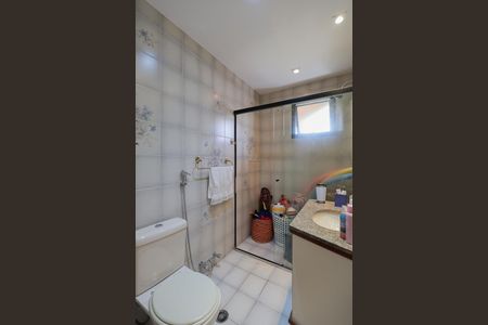 Apartamento à venda com 174m², 3 quartos e 2 vagasBanheiro da Suíte 3