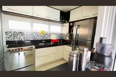 Cozinha de apartamento à venda com 3 quartos, 128m² em Jardim Paulista, São Paulo