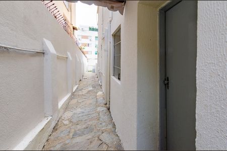 Casa à venda com 310m², 4 quartos e 1 vagaEntrada Casa 2 e 3