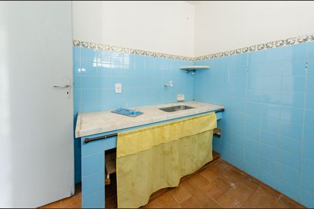 Casa à venda com 310m², 4 quartos e 1 vagaCasa 3 - Cozinha