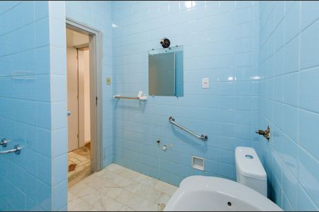 Casa à venda com 310m², 4 quartos e 1 vagaBanheiro 1