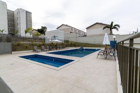 Apartamento para alugar com 45m², 2 quartos e 1 vagaÁrea comum - Piscina