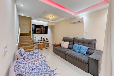 Sala de casa à venda com 3 quartos, 153m² em Jardim da Gloria, São Paulo