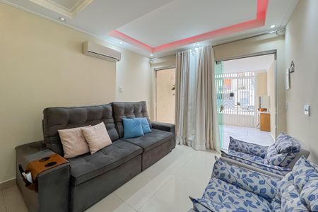 Sala de casa à venda com 3 quartos, 153m² em Jardim da Gloria, São Paulo