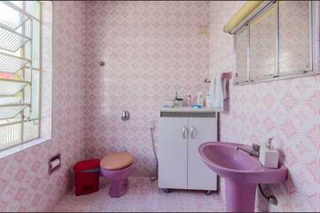 Casa à venda com 456m², 4 quartos e 2 vagasBanheiro 1