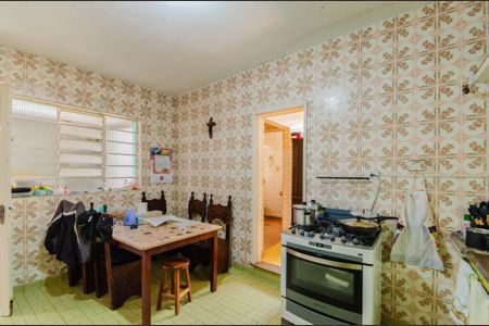 Casa à venda com 456m², 4 quartos e 2 vagasCozinha