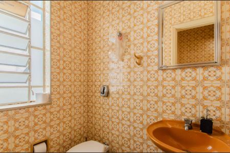 Casa à venda com 456m², 4 quartos e 2 vagasBanheiro 2