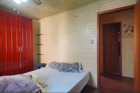 Casa à venda com 357m², 4 quartos e 2 vagasQuarto 2