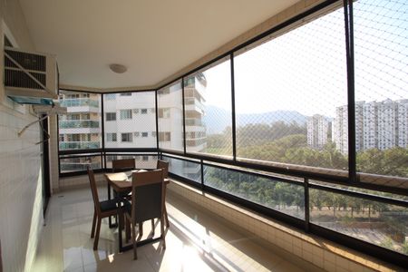 Sala - Varanda de apartamento à venda com 4 quartos, 150m² em Jacarepaguá, Rio de Janeiro